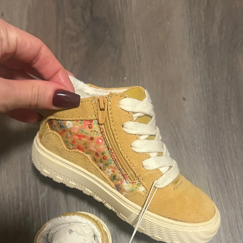 Zara Kids Mustard Floral High-Top Sneakers - Picture 4 of 5